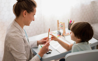 В Україні у рамках «муніципальної няні» компенсуватимуть догляд за дітьми до 6 років