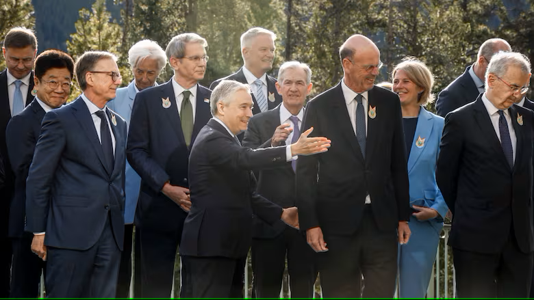 Министры финансов стран G7 договорились продолжать поддерживать Украину, но пока не согласовали итоговое заявление