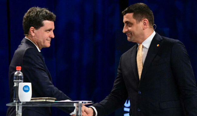 Конституционный суд Румынии отклонил требование Симиона отменить результаты выборов