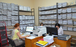 ДСА хоче платити працівникам апаратів судів значно більше, але поки що не може – відомі причини і розмір нових зарплат