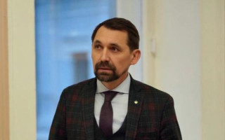 «Є відповіддю на слабку позицію» — міністр культури Точицький пояснив звільнення гендиректора Лаври Остапенка