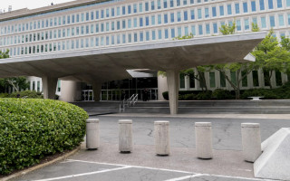 Біля штаб-квартири ЦРУ охоронці відкрили вогонь по жінці