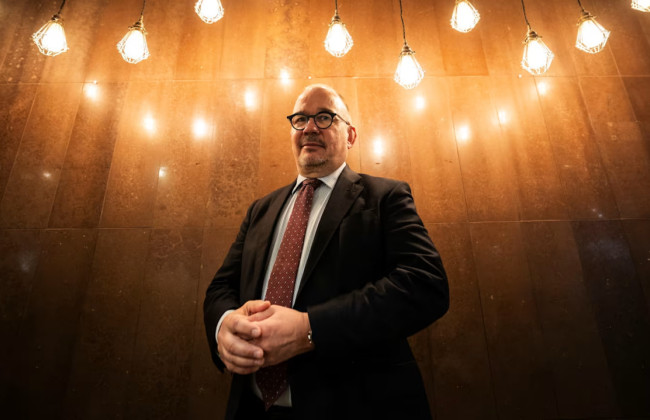 Генерального секретаря парламенту Фінляндії підозрюють у держзраді та службовій недбалості