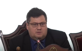 Судья Верховного Суда Виктор Пророк возмутился тем, что его консультанта мобилизовали