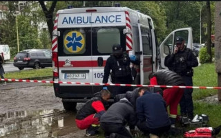 В Ужгороде студент выпрыгнул с 6-го этажа общежития