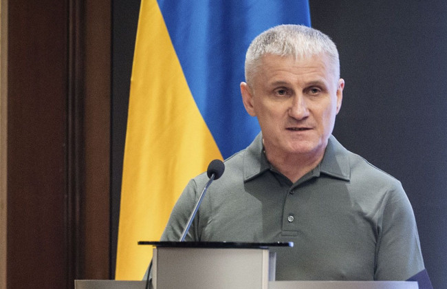 Китай поставляет России спецхимию, порох и станки для 20 военных заводов – разведка