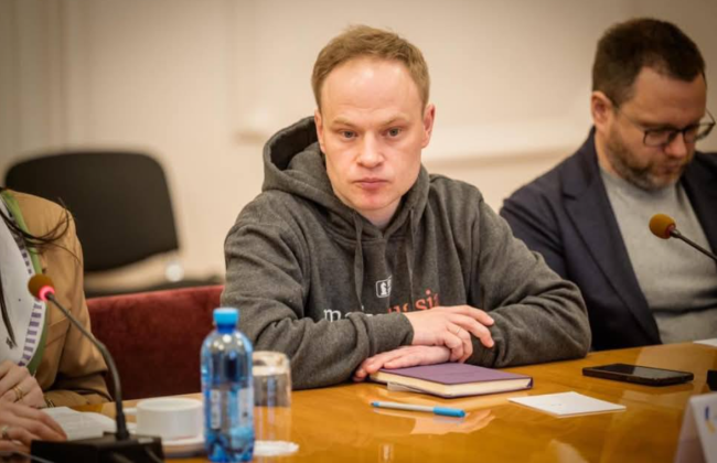 Ярослав Юрчишин считает, что настало время ограничить TikTok и Telegram для подростков