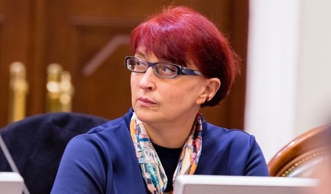 Галина Третьякова: часть граждан платит налоги на обеспечение высоких пенсий не себе, а прокурорам, судьям, военным, которые не воевали, а также на зарплаты госслужащим