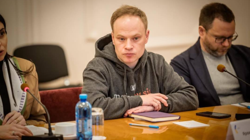 Ярослав Юрчишин считает, что настало время ограничить TikTok и Telegram для подростков
