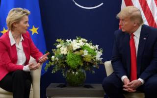 Дональд Трамп отсрочил введение 50% пошлин против Евросоюза до 9 июля