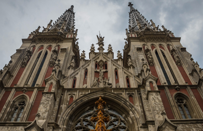 Минкульт обжалует решение суда о передаче костела святого Николая религиозной общине