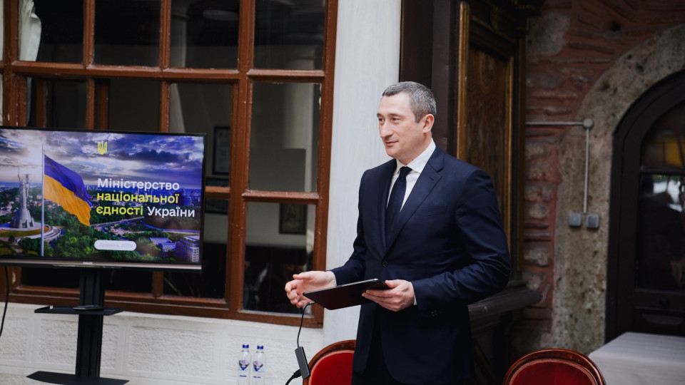 Статус тимчасового захисту українців в ЄС не може тривати вічно – міністр нац'єдності Чернишов
