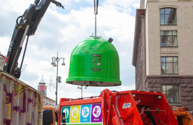 В Киеве обнародовали информацию о мусорных контейнерах в формате открытых данных