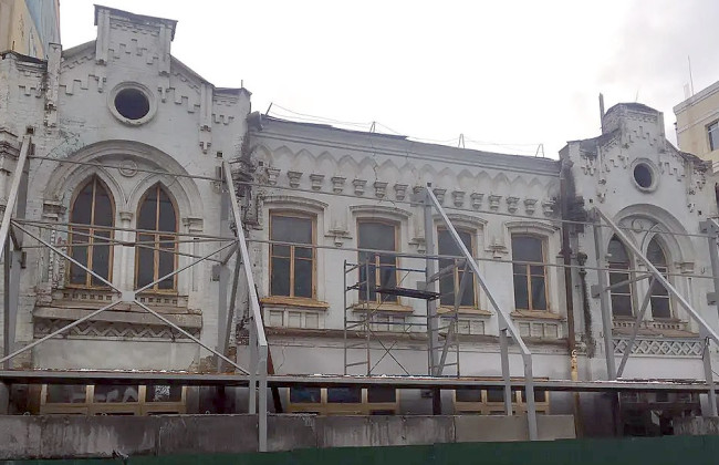 Киев поддержал петицию о сохранении неоготической усадьбы Карла-Людвига Ницке на Подоле