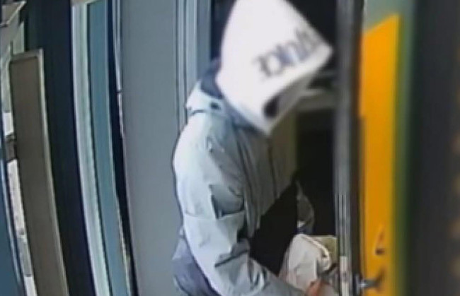 В Киеве будут судить студента, который пытался ограбить обменный пункт