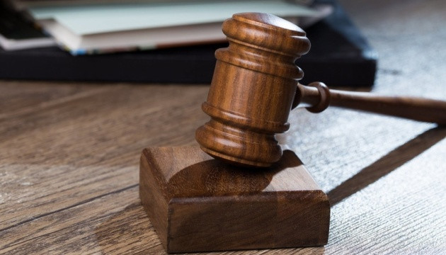 В Одессе судили мужчину, который зарегистрировал 37 фиктивных фирм и получал 10 тысяч гривен с каждой