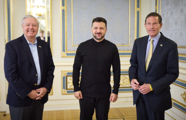 Зеленский встретился с американскими сенаторами Грэмом и Блюменталем: обсудили санкции и давление на Россию
