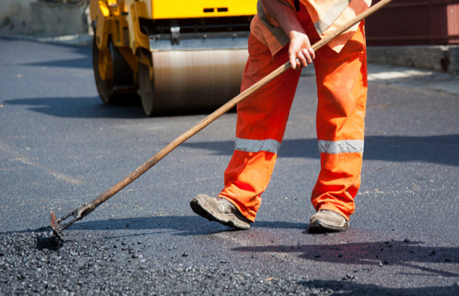 У Києві частково обмежать рух автомобілів Набережно-Хрещатицькою з 2 по 4 червня