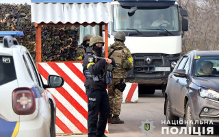 Суд підтримав військового, який вимагав пройти ВЛК: на блокпості водій наїхав йому на ногу