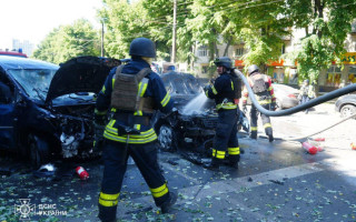 Росіяни атакували Суми з РСЗВ дальньої дії — є загиблі і поранені, фото