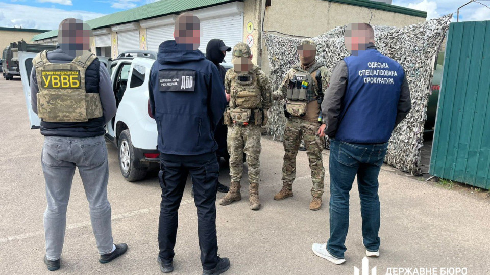 Ухилянт-тур – правоохоронець за $6000 підвозив «клієнтів» до нелегального маршруту