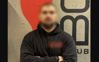 У Києві під час комендантської години спортсмен вдарив військовослужбовця на блокпосту