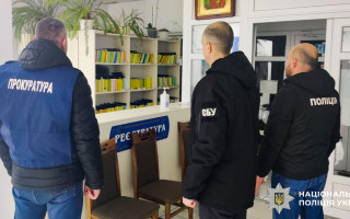 На Буковине разоблачили медиков, которые продавали поддельные документы для уклонения от мобилизации