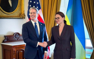 Інвестфонд відбудови України та США може стартувати з проєктів щодо графіту, титану та літію