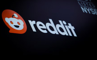 Соцсеть Reddit подала в суд на Anthropic за использование контента для обучения ИИ