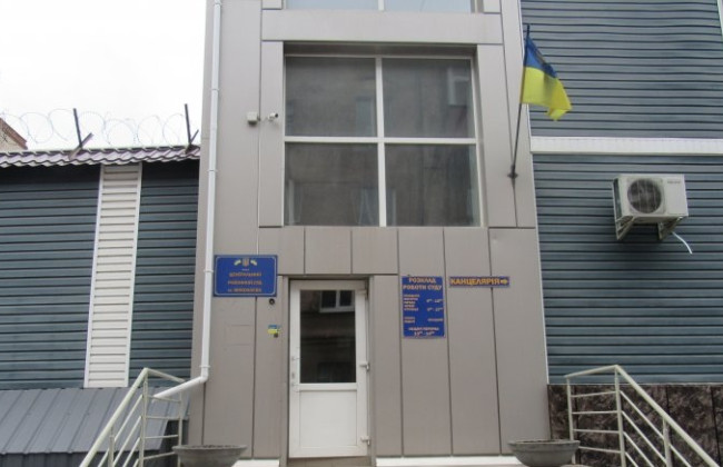 Расселяла оккупантов и раздавала российские паспорта — в Николаеве арестовали женщину за пособничество врагу