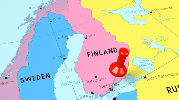 Финляндия ужесточает условия получения постоянного вида на жительство: знание языка и доход от 40 000 евро в год