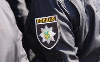 Сімейна драма в Черкасах ледь не закінчилася вбивством — 61-річний чоловік з ножем напав на зятя і сусіда