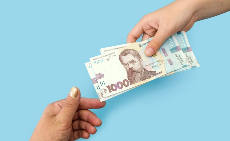 Налоговая напомнила, какие сроки выдачи наличных средств под отчет