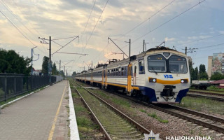 На Киевщине поезд сбил 44-летнюю женщину