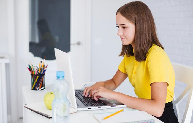 Как несовершеннолетнему работнику начисляется зарплата — разъяснение Гоструда