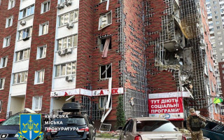 Киев пережил один из самых сильных ударов — фото и подробности последствий обстрела