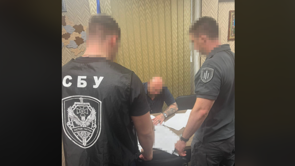На Дніпропетровщині викрили переплату майже 10 мільйонів гривень під час закупівлі ліжок для військових частин