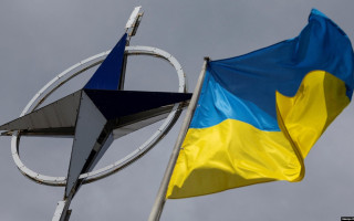 У декларації саміту НАТО не буде обіцянки прийняти Україну – Bloomberg