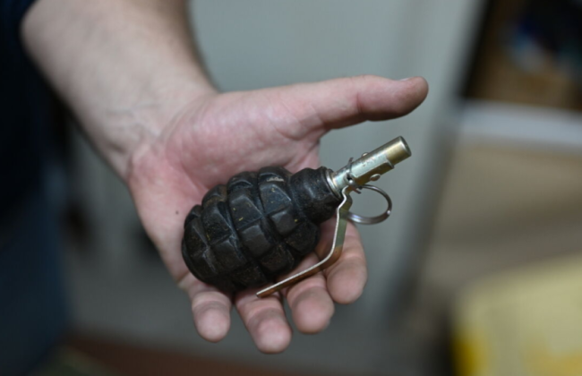 На Днепропетровщине мужчина бросил гранату в сторону знакомых — ему грозит до 15 лет