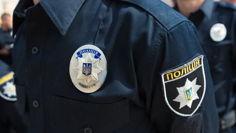 В Харьковской области нетрезвый водитель трижды пытался подкупить полицейских — за 6 тысяч гривен хотел избежать наказания