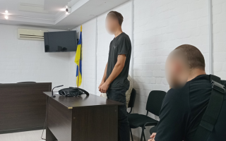 Готовил теракт возле ТЦК в Николаеве: суд отправил в СИЗО 18-летнего парня