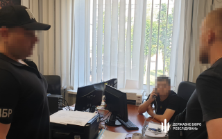 У Дніпрі викрили ще одного правоохоронця, який видаляв дані ухилянтів із бази: ціна «питання» — від 1 до 2 тисяч доларів