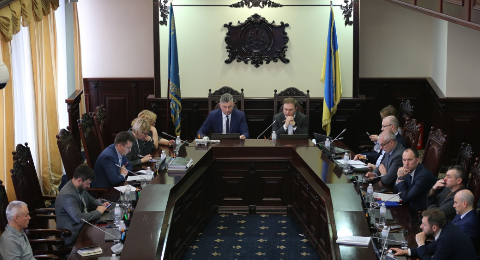 Партнери пропонують посилити вимоги до перевірки декларацій доброчесності суддів, що впливатиме на суддівську кар’єру