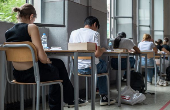 Вступні іспити в магістратуру і аспірантуру — в кабінетах учасників розмістили запрошення