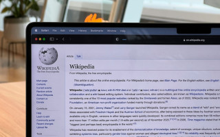 Редакторы против искусственного интеллекта — Wikipedia остановила тестирование сгенерированных резюме статей