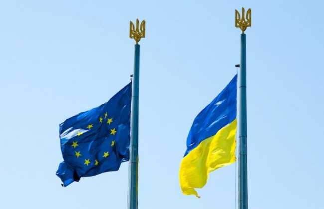 Совет ЕС поддержал продление временной защиты для украинцев до марта 2027 года