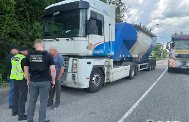 До Львова в легковушке, дальше в грузовике – в Киеве разоблачили нелегальный путь в ЕС