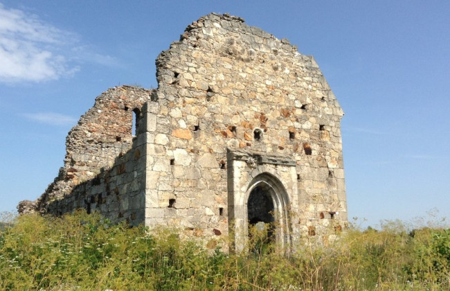 На Закарпатье архитектора подозревают в умышленном повреждении памятника национального значения