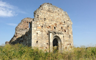 На Закарпатье архитектора подозревают в умышленном повреждении памятника национального значения