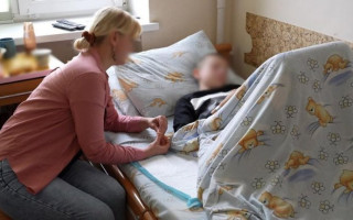 В Хмельницком 18-летнего парня, который в общежитии устроил жестокую драку, отправили за решетку